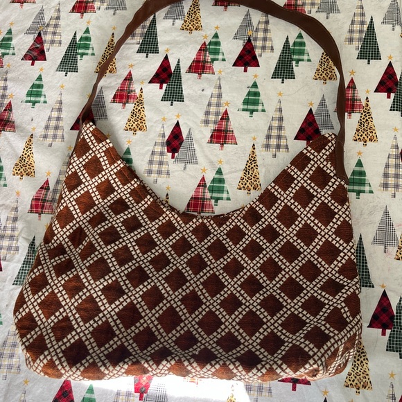 Brown and White Hobo Bag with Geometric Pattern and Curved Handle - Picture 3 of 3
